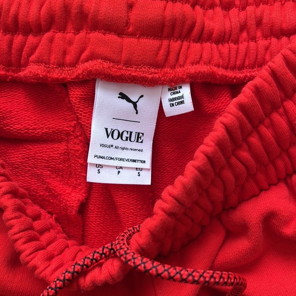 Puma x Vogue Joggers - Picture 4 of 8